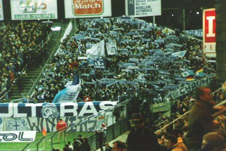 21-METZ-OM 02.jpg